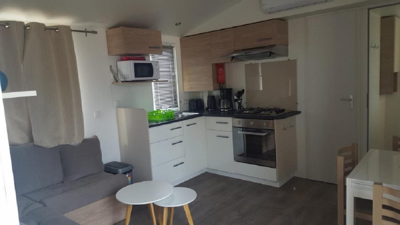 Mhvacances Louent Plusieurs Mobilhomes Dans Camping 4 Etoiles A 200M De La Plage Et Cure Thermale Canet-en-Roussillon Exterior photo