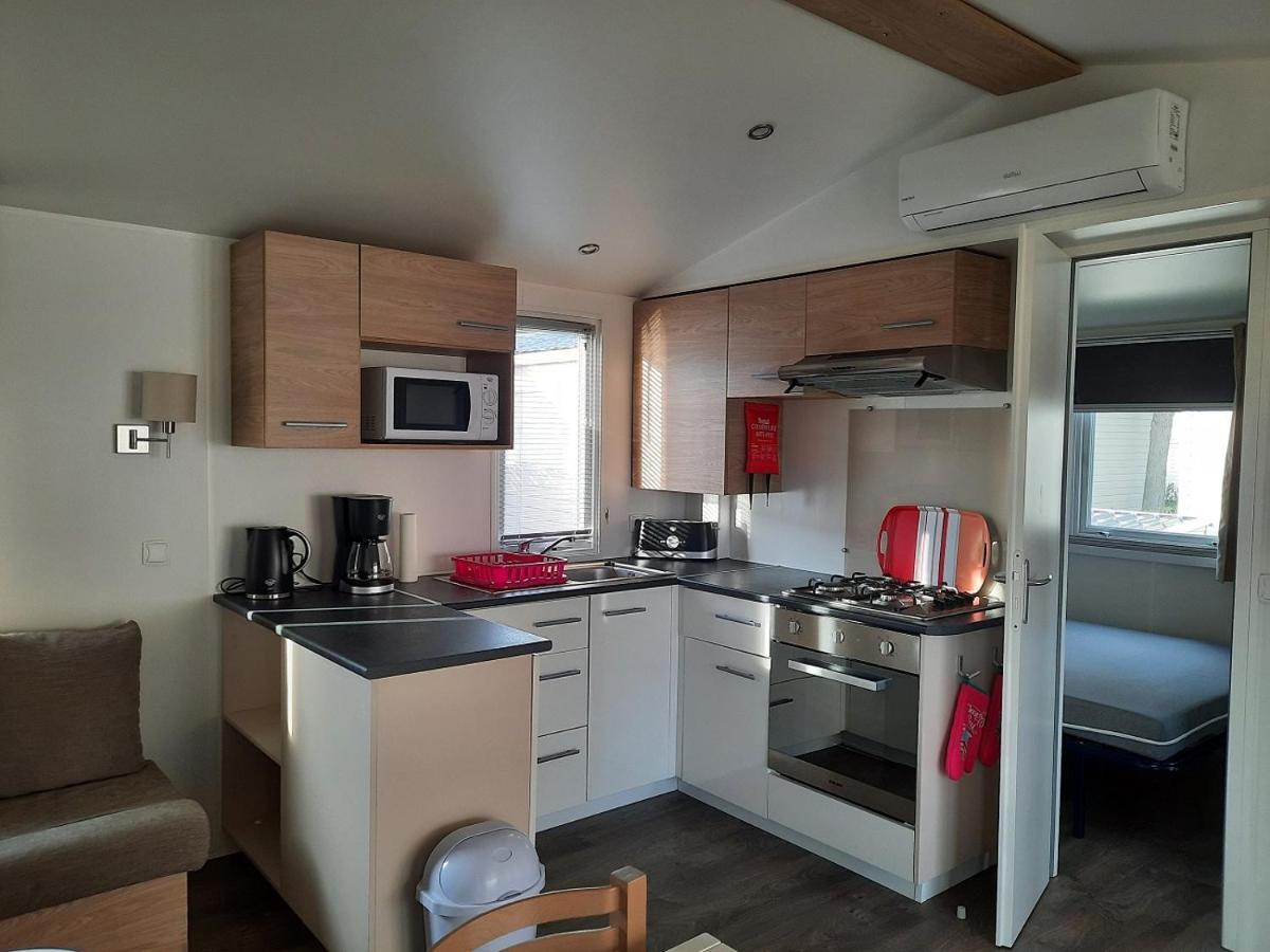 Mhvacances Louent Plusieurs Mobilhomes Dans Camping 4 Etoiles A 200M De La Plage Et Cure Thermale Canet-en-Roussillon Exterior photo